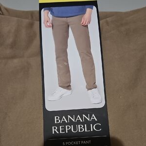 Banana Republic Men's Khaki Straight-Leg 5-Pocket Pants